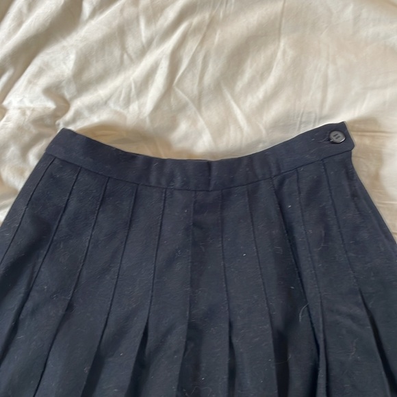 Women’s Authentic Pendleton Wool Pleated Skirt - Picture 2 of 8